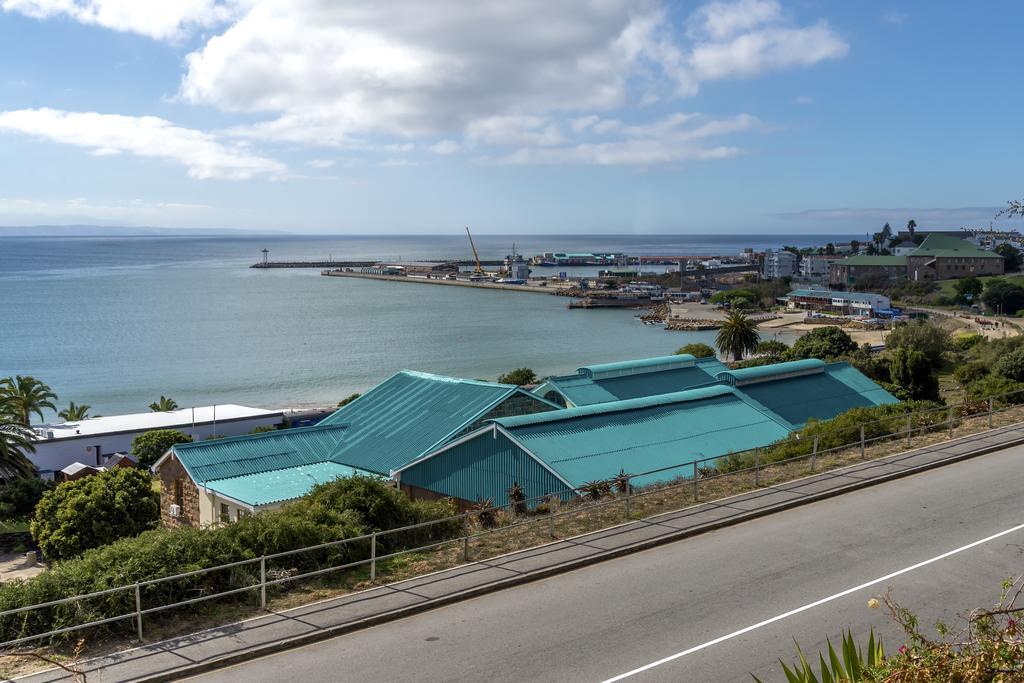 The White House Apartment Mossel Bay Eksteriør billede