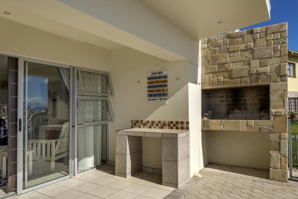 The White House Apartment Mossel Bay Eksteriør billede